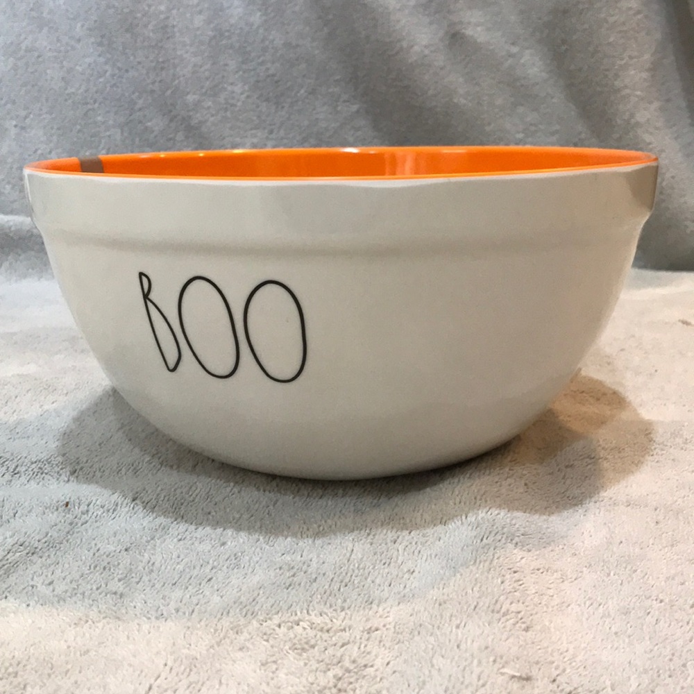 10 inch Rae Dunn Halloween bowl